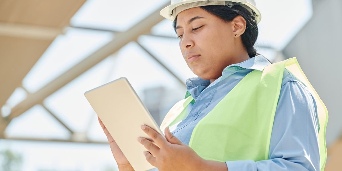 Best Project Management Tools for Construction in 2026: Picks by Contractor Type, Real Costs, and Offline Reality - hero image